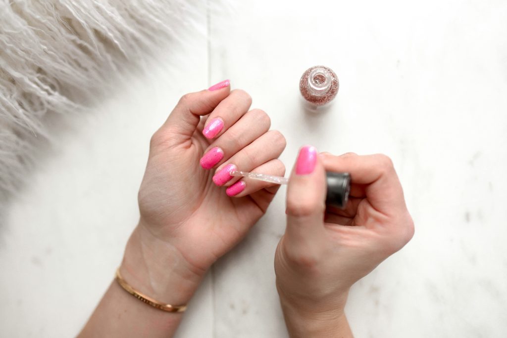 nail color for timeless wardrobe